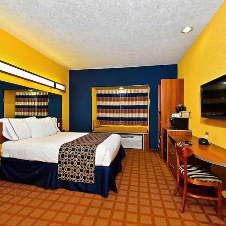 Microtel Inn & Suites By Wyndham New Braunfels I-35 Exteriér fotografie