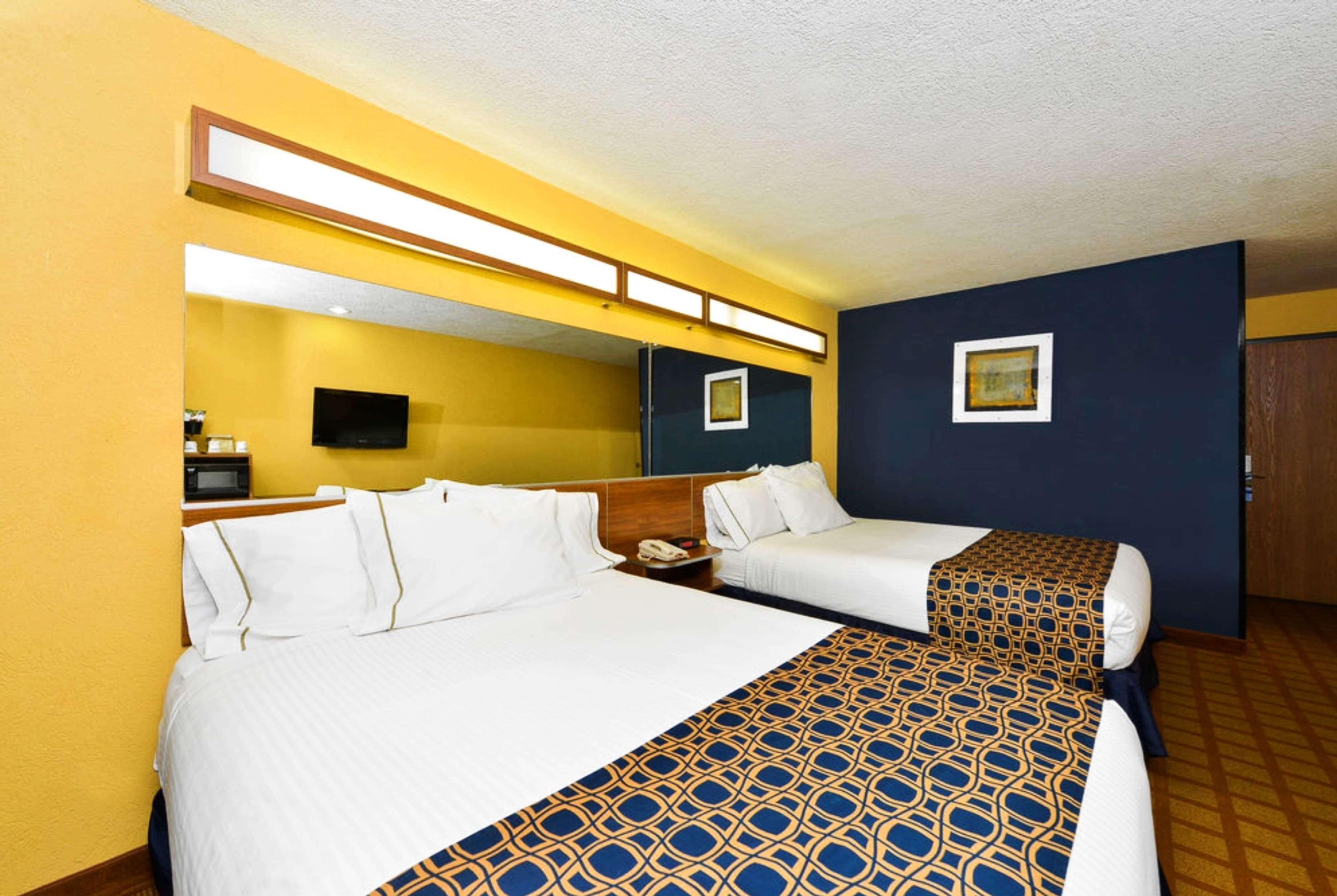 Microtel Inn & Suites By Wyndham New Braunfels I-35 Exteriér fotografie