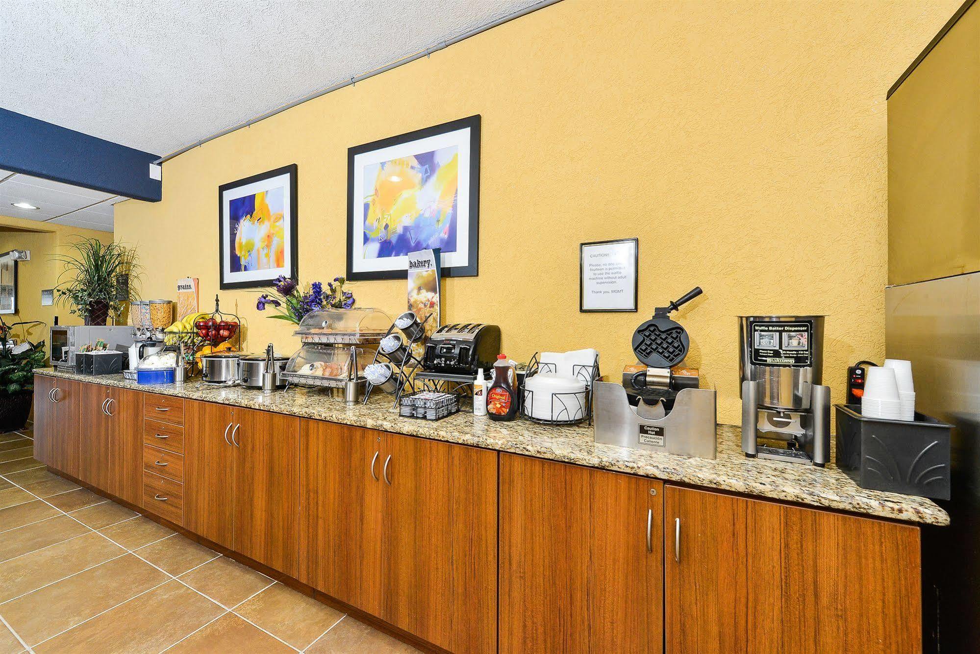 Microtel Inn & Suites By Wyndham New Braunfels I-35 Exteriér fotografie
